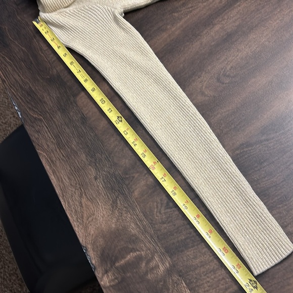 BCX Tunic Sweater - Picture 10 of 13